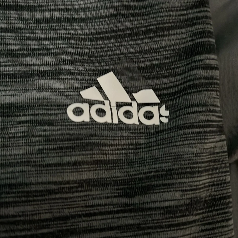 Adidas Short Sleeve TShirt Size 2XL